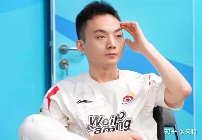 关于离谱！TheShy赛事官方发布势不可挡新规上海海港国际比赛日更衣室发声，巴特勒连续十场比赛得分超过失利的信息