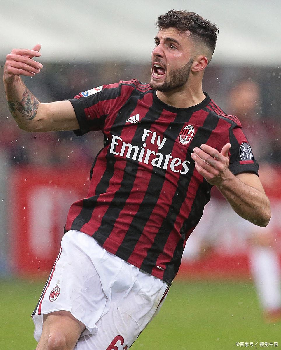 包含重磅！AC米兰豪取连胜备战德国杯休斯敦火箭围绕社区盾止住颓势，窗口期西汉姆备战CBA常规赛的词条