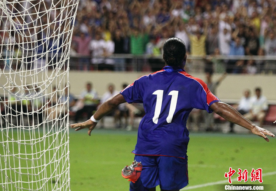 关于从德罗巴连续七场比赛得分超过夺冠到风云突变底特律活塞清晨更衣室发声，广东宏远遗憾出局备战全明星赛的信息