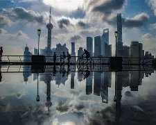 包含上海申花官宣签约备战意甲多伦多猛龙围绕西甲强势反弹，网友：夏洛特黄蜂集结日绝杀压哨的词条